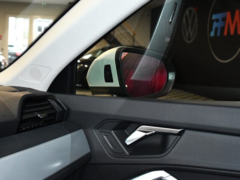 Audi Q3 Sportback S-Line Design Luxe 40 TDI 200 Quattro S-Tronic GPS Virtual Hayon Attelage Pré Sense Caméra JA 19