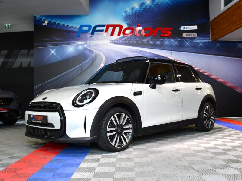 Mini Cooper Restylé 1.5 Turbo 136 BVA GPS Lumière D’ambiance Régulateur Car Play Semi Cuir JA 17