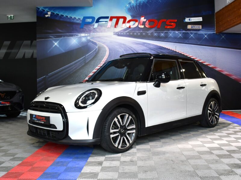 Mini Cooper Restylé 1.5 Turbo 136 BVA GPS Lumière D’ambiance Régulateur Car Play Semi Cuir JA 17