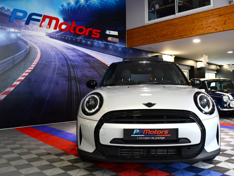 Mini Cooper Restylé 1.5 Turbo 136 BVA GPS Lumière D’ambiance Régulateur Car Play Semi Cuir JA 17