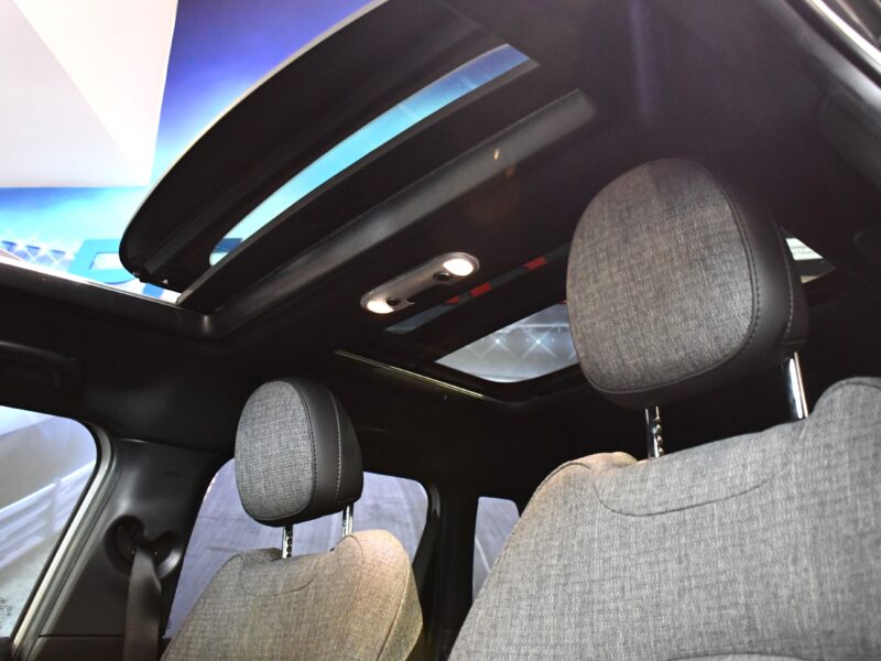 Mini Cooper Restylé 1.5 Turbo 136 BVA GPS Lumière D’ambiance Régulateur Car Play Semi Cuir JA 17