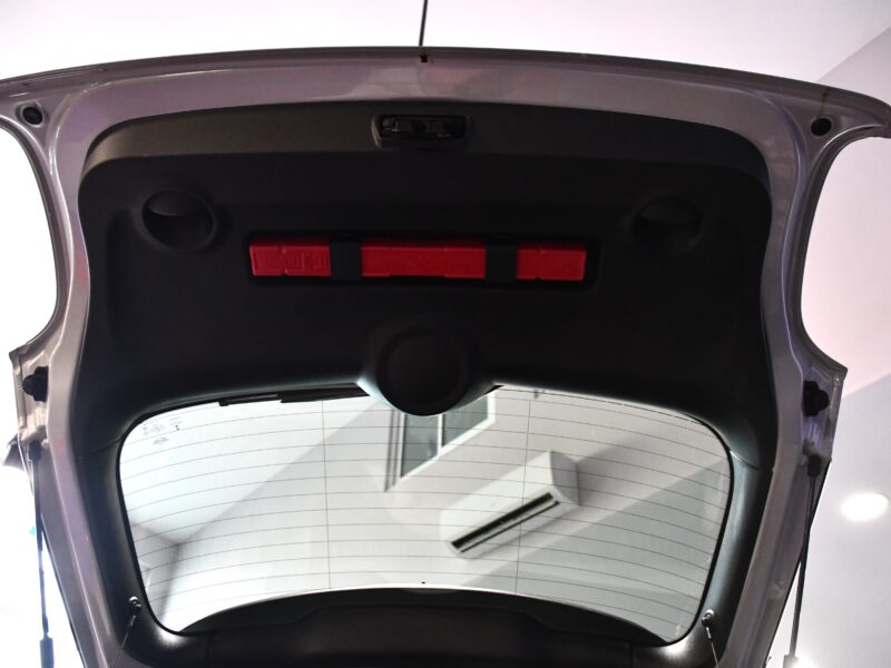 Mini Cooper Restylé 1.5 Turbo 136 BVA GPS Lumière D’ambiance Régulateur Car Play Semi Cuir JA 17