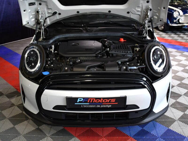 Mini Cooper Restylé 1.5 Turbo 136 BVA GPS Lumière D’ambiance Régulateur Car Play Semi Cuir JA 17