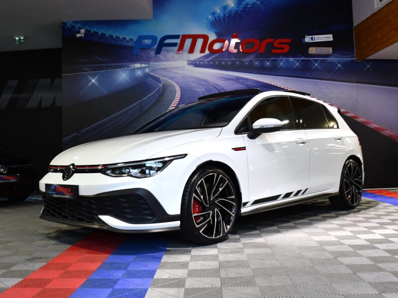 Volkswagen Golf 8 GTI Clubsport 2.0 TSI 300 DSG GPS Virtual TO Cuir Car Play Caméra ACC Volant Chauffant IQ Led JA 19