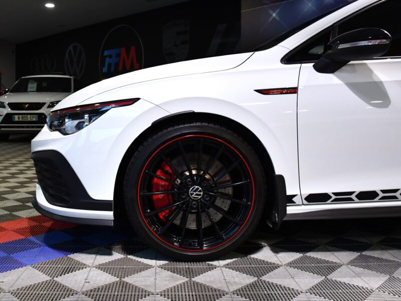 Volkswagen Golf 8 GTI Clubsport édition 45 2.0 TSI 300 DSG GPS Virtual IQ LED AKRAPOVIC Front Side ACC JA 19