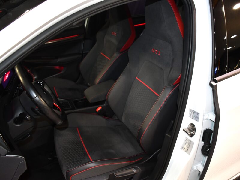 Volkswagen Golf 8 GTI Clubsport édition 45 2.0 TSI 300 DSG GPS Virtual IQ LED AKRAPOVIC Front Side ACC JA 19