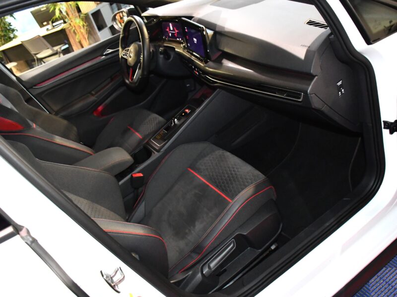 Volkswagen Golf 8 GTI Clubsport édition 45 2.0 TSI 300 DSG GPS Virtual IQ LED AKRAPOVIC Front Side ACC JA 19