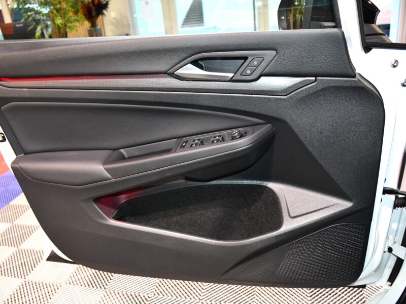 Volkswagen Golf 8 GTI Clubsport édition 45 2.0 TSI 300 DSG GPS Virtual IQ LED AKRAPOVIC Front Side ACC JA 19