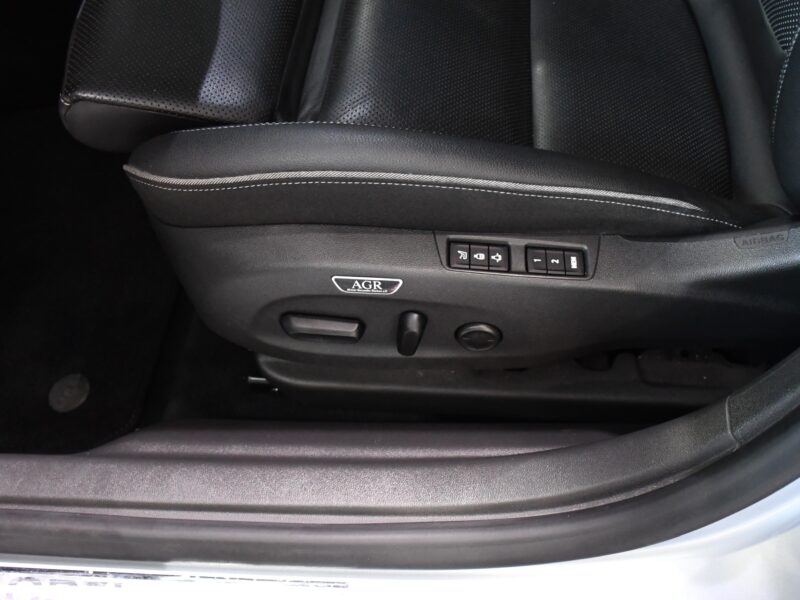 Opel Insignia Elite Grand Sport 2.0 TDCI 170 2WD BVM6 GPS Caméra Av + AR 360 Cuir Mémoire Mode LED Lux JA 18