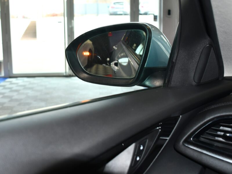 Opel Insignia Elite Grand Sport 2.0 TDCI 170 2WD BVM6 GPS Caméra Av + AR 360 Cuir Mémoire Mode LED Lux JA 18
