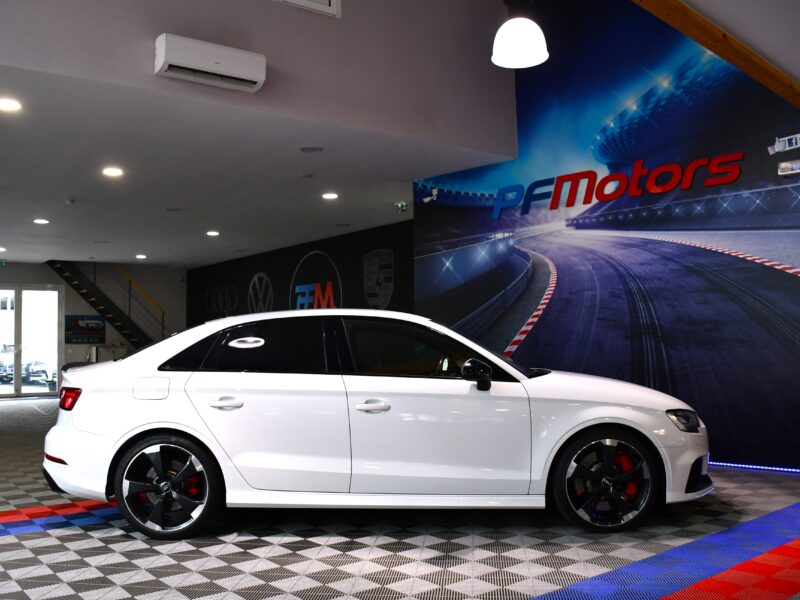 Audi RS3 Berline 2.5 TFSI 400 Quattro S-Tronic 7 GPS Virtual Keyless ACC Échappement RS Bang Olufsen JA 19