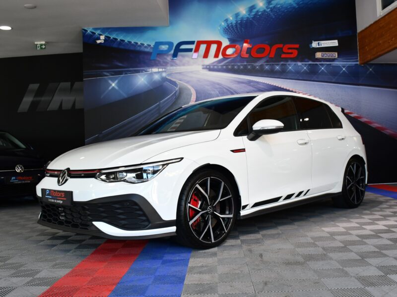Volkswagen Golf 8 GTI Clubsport 2.0 TSI 300 DSG GPS Mode Virtual ACC Caméra Induction Lumière d’ambiance Front Lane JA 19