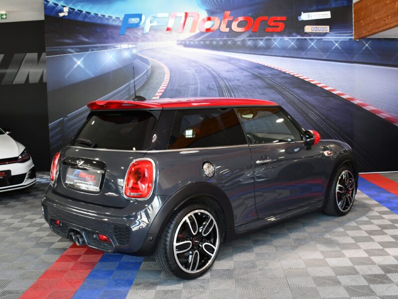Mini John Cooper Works 2.0 Turbo 231 BVA GPS Caméra Harman Kardon Mode Echappement à Clapet Affichage Tête Haute JA 18