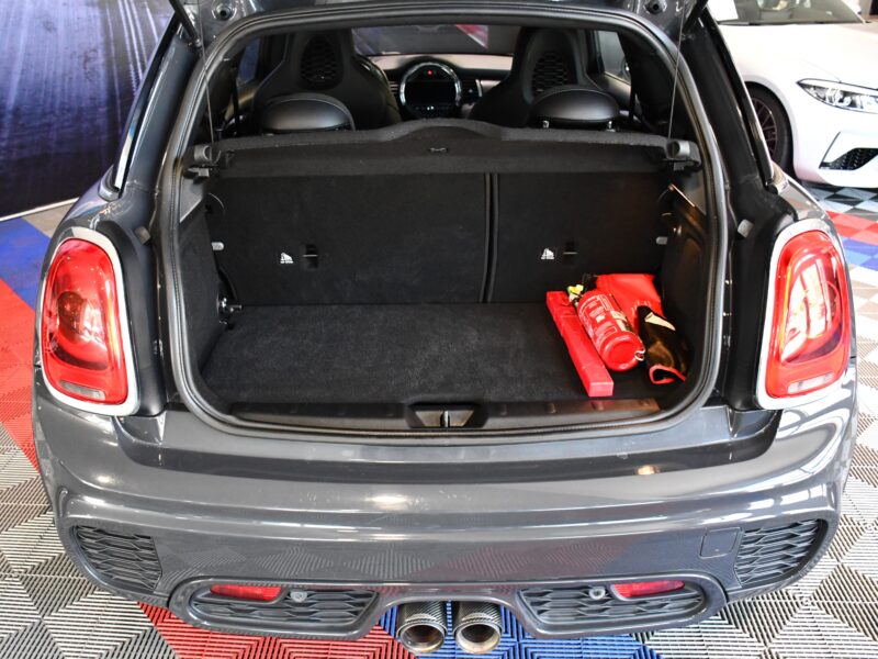 Mini John Cooper Works 2.0 Turbo 231 BVA GPS Caméra Harman Kardon Mode Echappement à Clapet Affichage Tête Haute JA 18