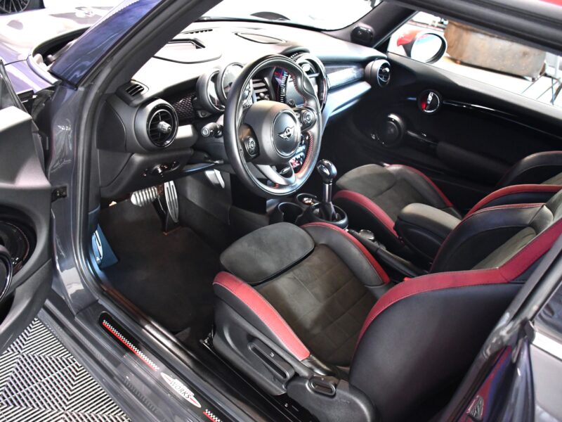 Mini John Cooper Works 2.0 Turbo 231 BVA GPS Caméra Harman Kardon Mode Echappement à Clapet Affichage Tête Haute JA 18