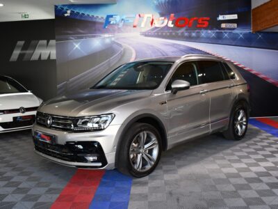 Volkswagen Tiguan R-Line Carat 2.0 TSI 190 DSG 4Motion GPS Virtual Caméra Front Lane Car Play ACC Attelage Hayon JA 19