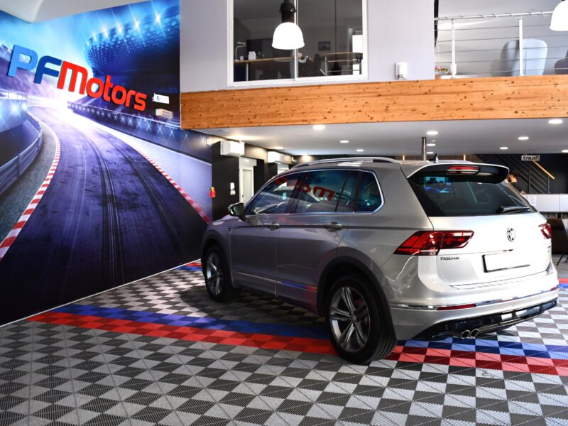 Volkswagen Tiguan R-Line Carat 2.0 TSI 190 DSG 4Motion GPS Virtual Caméra Front Lane Car Play ACC Attelage Hayon JA 19