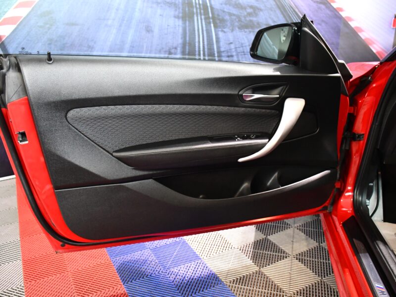 BMW 218 i M-Sport 1.5 136 BVA GPS Régulateur LED Attelage Alcantara Mode JA 17