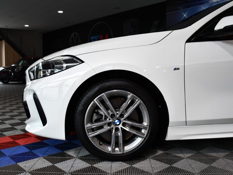 BMW 120iA 178 M-Sport DKG7 GPS Virtual Car Play Mode LED JA 17