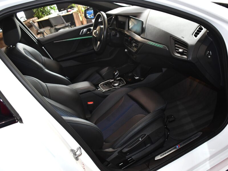 BMW 120iA 178 M-Sport DKG7 GPS Virtual Car Play Mode LED JA 17