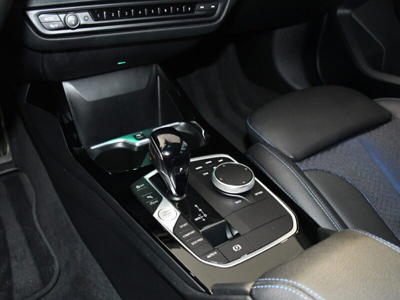 BMW 120iA 178 M-Sport DKG7 GPS Virtual Car Play Mode LED JA 17