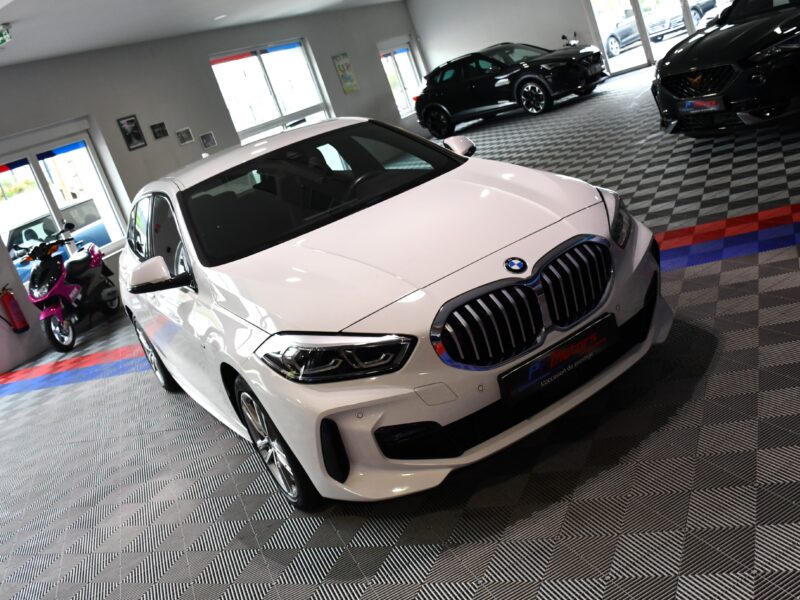 BMW 120iA 178 M-Sport DKG7 GPS Virtual Car Play Mode LED JA 17