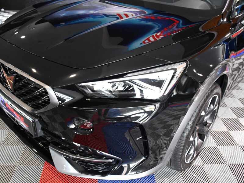 Cupra Formentor 1.4 E Hybride 245 VZ DSG GPS Virtual Baquet Volant Mode ACC DCC Park Assist Induction Smartphone JA 19