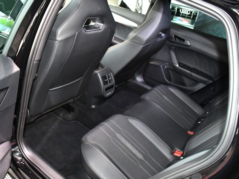 Cupra Formentor 1.4 E Hybride 245 VZ DSG GPS Virtual Baquet Volant Mode ACC DCC Park Assist Induction Smartphone JA 19