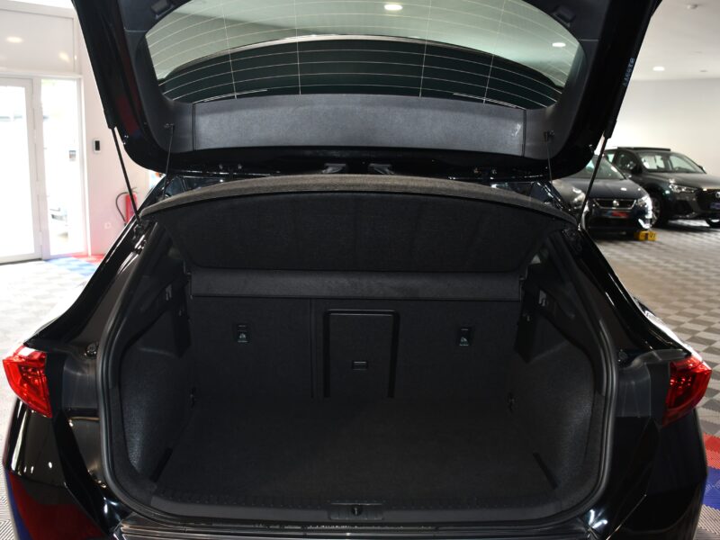 Cupra Formentor 1.4 E Hybride 245 VZ DSG GPS Virtual Baquet Volant Mode ACC DCC Park Assist Induction Smartphone JA 19