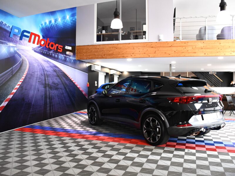 Cupra Formentor 1.4 E Hybride 245 VZ DSG GPS Virtual Baquet Volant Mode ACC DCC Park Assist Induction Smartphone JA 19