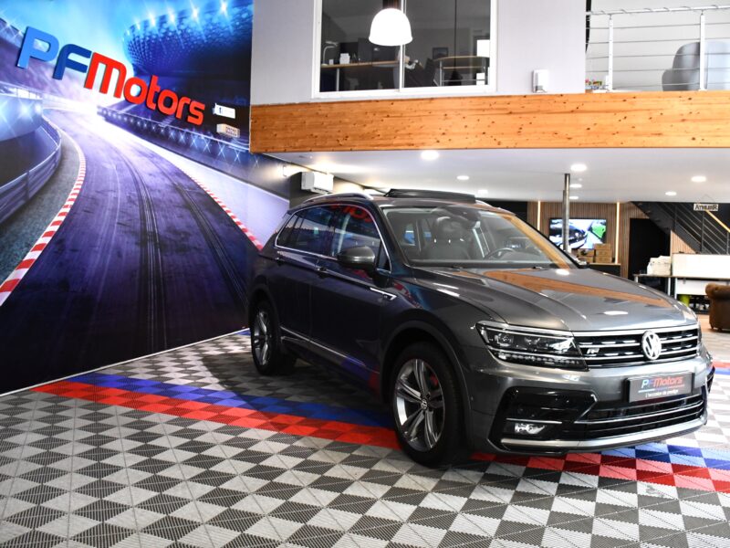 Volkswagen Tiguan R-Line Carat 2.0 TDI 150 DSG 4Motion GPS Virtual TO ACC Caméra Ergo Parc Assist Front Lane Side JA 19