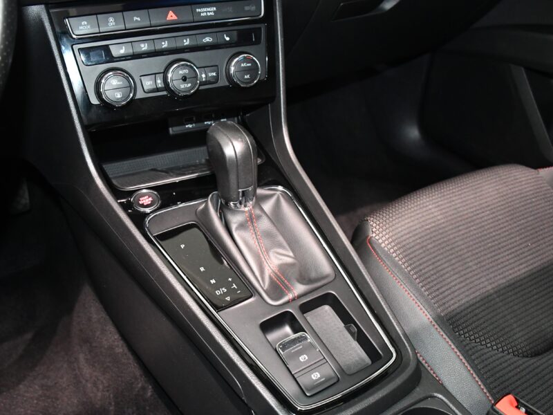 Séat Leon FR 2.0 TDI 184 DSG GPS Virtual LED ACC Mode Front Lane Full Linck JA 18