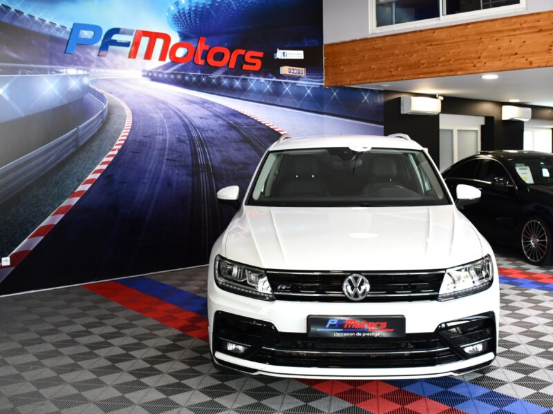 Volkswagen Tiguan R-Line Carat Exclusive 2.0 TDI 190 DSG 4Motion GPS Pro ACC DCC Car Play Front Lane Caméra JA 20 Suzuka