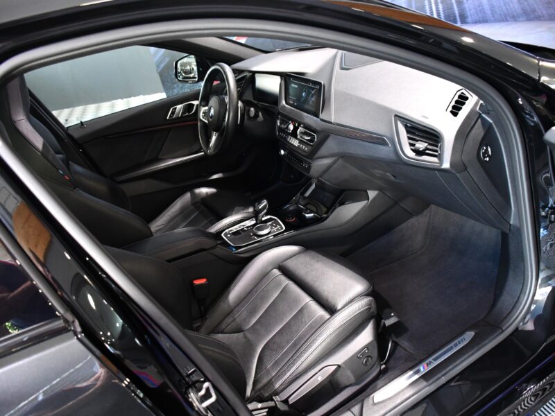 BMW 120dA 190 BVA X-Drive M-Sport GPS TO Baquet Freinage M Car Play Harman Kardon