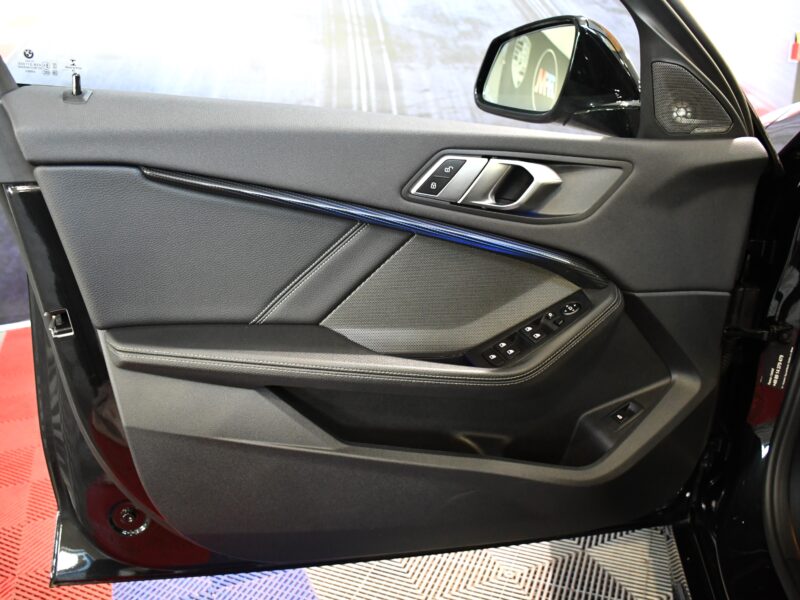 BMW 120dA 190 BVA X-Drive M-Sport GPS TO Baquet Freinage M Car Play Harman Kardon