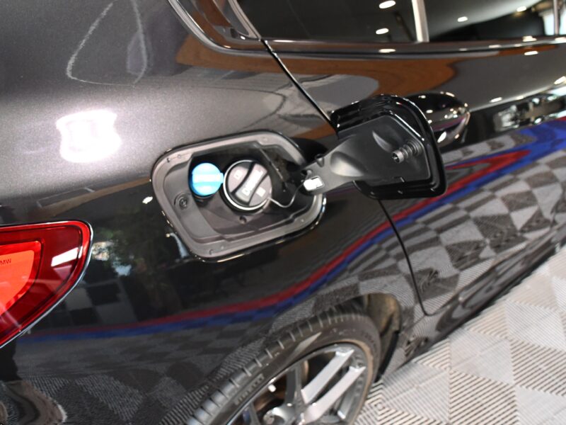 BMW 120dA 190 BVA X-Drive M-Sport GPS TO Baquet Freinage M Car Play Harman Kardon