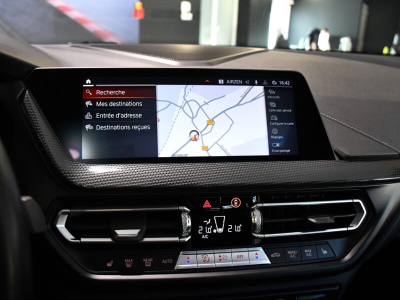 BMW 120dA 190 BVA X-Drive M-Sport GPS TO Baquet Freinage M Car Play Harman Kardon