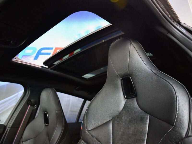 BMW 120dA 190 BVA X-Drive M-Sport GPS TO Baquet Freinage M Car Play Harman Kardon