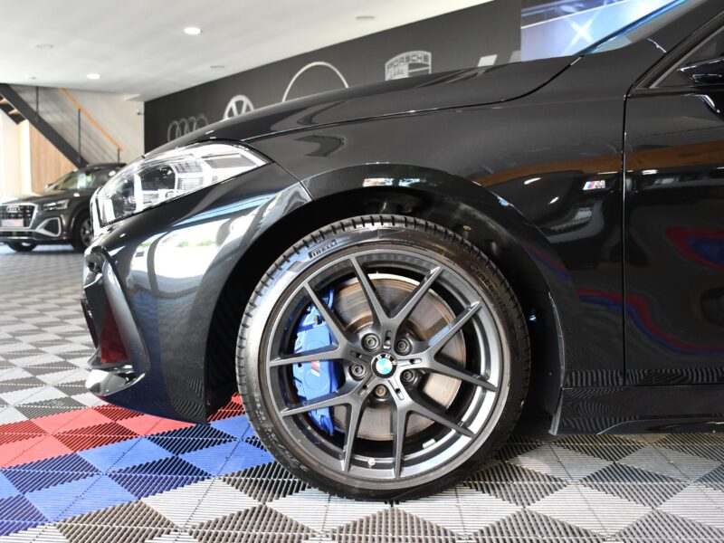 BMW 120dA 190 BVA X-Drive M-Sport GPS TO Baquet Freinage M Car Play Harman Kardon