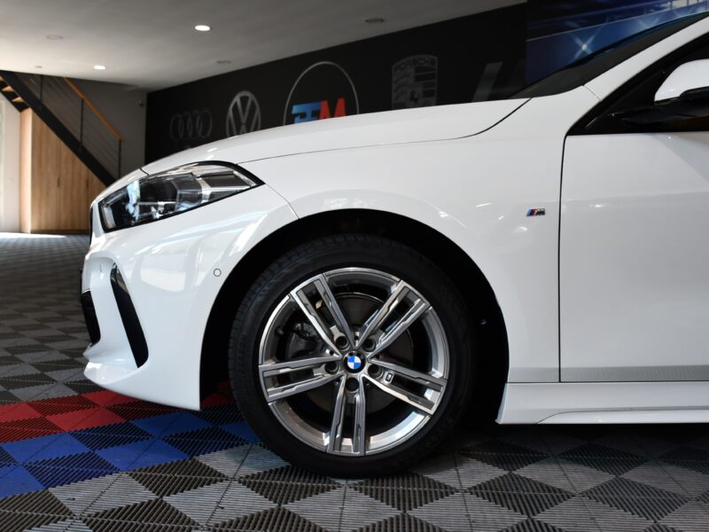 BMW 118 IA 1.5 136 BVA M-Sport GPS Virtual Caméra Freinage Car Play LED JA 17