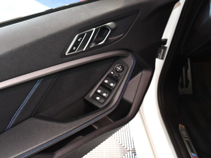 BMW 118 IA 1.5 136 BVA M-Sport GPS Virtual Caméra Freinage Car Play LED JA 17