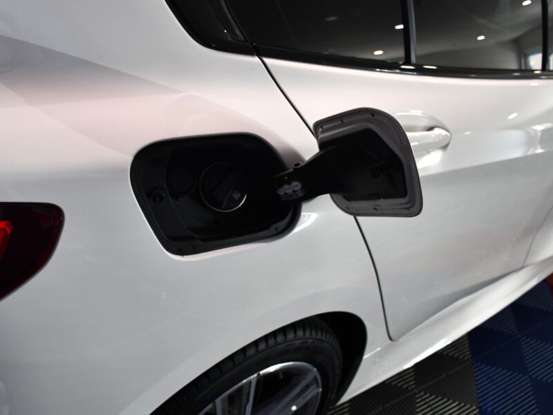 BMW 118 IA 1.5 136 BVA M-Sport GPS Virtual Caméra Freinage Car Play LED JA 17
