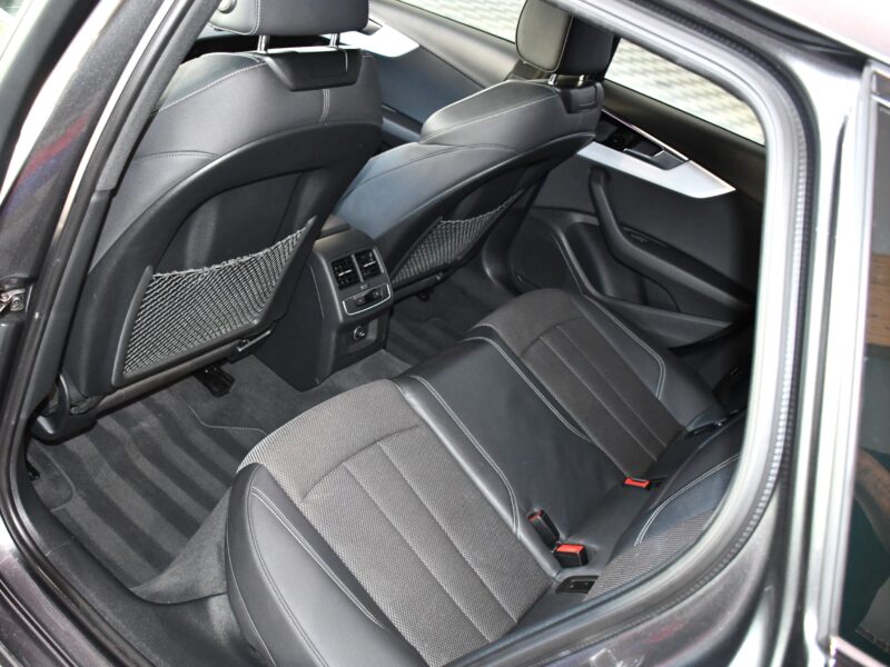 Audi A4 Avant S-Line 35 TFSI 150 BVA GPS Virtual Caméra Lane Hayon Pré Sense Volant Chauffant JA 18 PAS DE MALUS