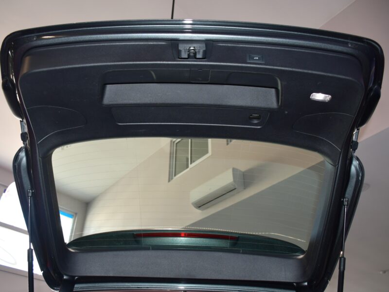 Audi A4 Avant S-Line 35 TFSI 150 BVA GPS Virtual Caméra Lane Hayon Pré Sense Volant Chauffant JA 18 PAS DE MALUS