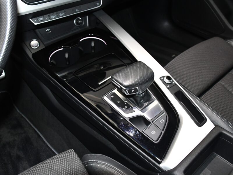 Audi A4 Avant S-Line 35 TFSI 150 BVA GPS Virtual Caméra Lane Hayon Pré Sense Volant Chauffant JA 18 PAS DE MALUS