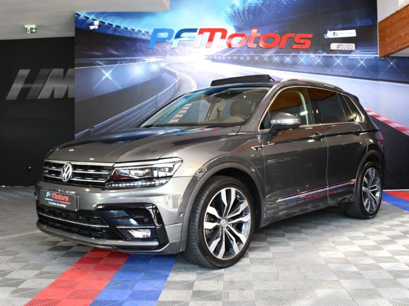 Volkswagen Tiguan R-Line Carat 2.0 TSI 180 4Motion DSG GPS Pro ACC TO Volant Chauffant Car Play Caméra Attelage JA 20