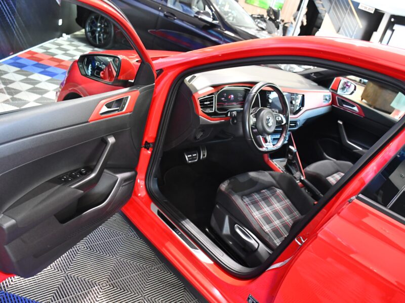Volkswagen Polo GTI 2.0 TSI 200 DSG GPS Virtual Car Play Beats Caméra Front ACC JA 18