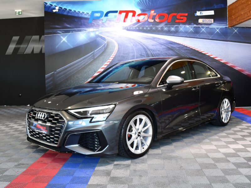Audi S3 Berline 2.0 TFSI 310 Quattro S-Tronic GPS Virtual Car Play Pré Sense Efficience Drive Ressort HR JA 18 Garantie Audi 26/09/2025 ou 100.000 km