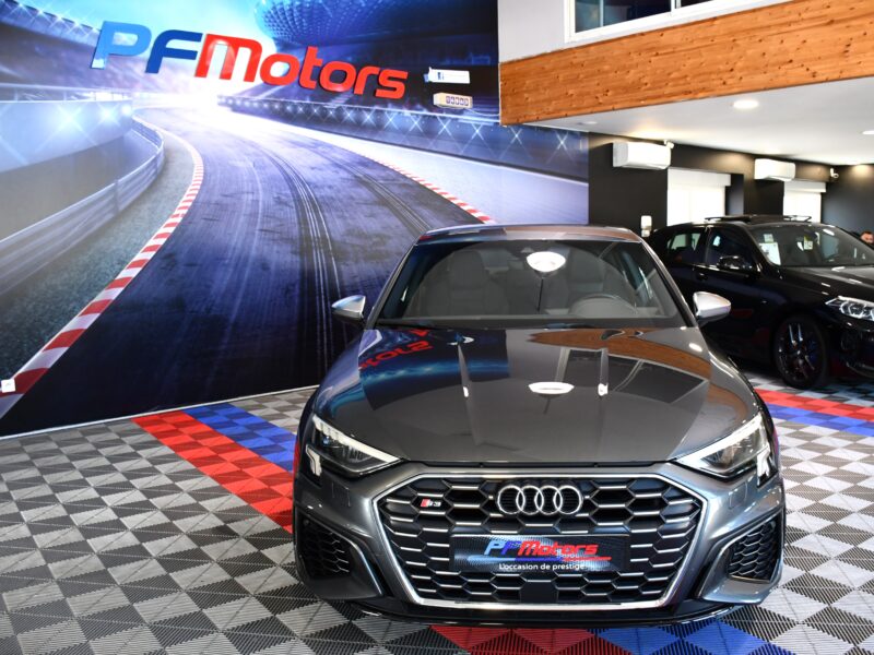 Audi S3 Berline 2.0 TFSI 310 Quattro S-Tronic GPS Virtual Car Play Pré Sense Efficience Drive Ressort HR JA 18 Garantie Audi 26/09/2025 ou 100.000 km