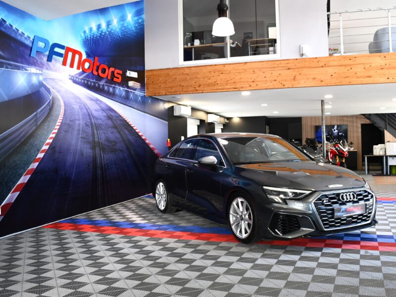 Audi S3 Berline 2.0 TFSI 310 Quattro S-Tronic GPS Virtual Car Play Pré Sense Efficience Drive Ressort HR JA 18 Garantie Audi 26/09/2025 ou 100.000 km